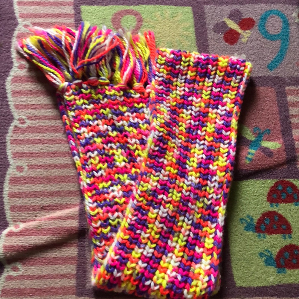 Neon scarf